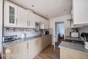 Photo 22- click for photo gallery